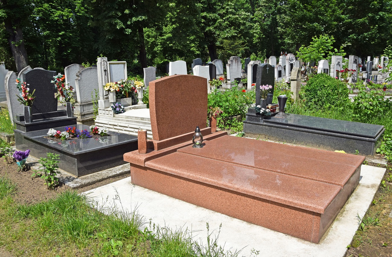 pompes funebres-la colle sur loup-obseques-antibes-contrat obseques-grasse-pierre tombale-cannes-enterrement-paca